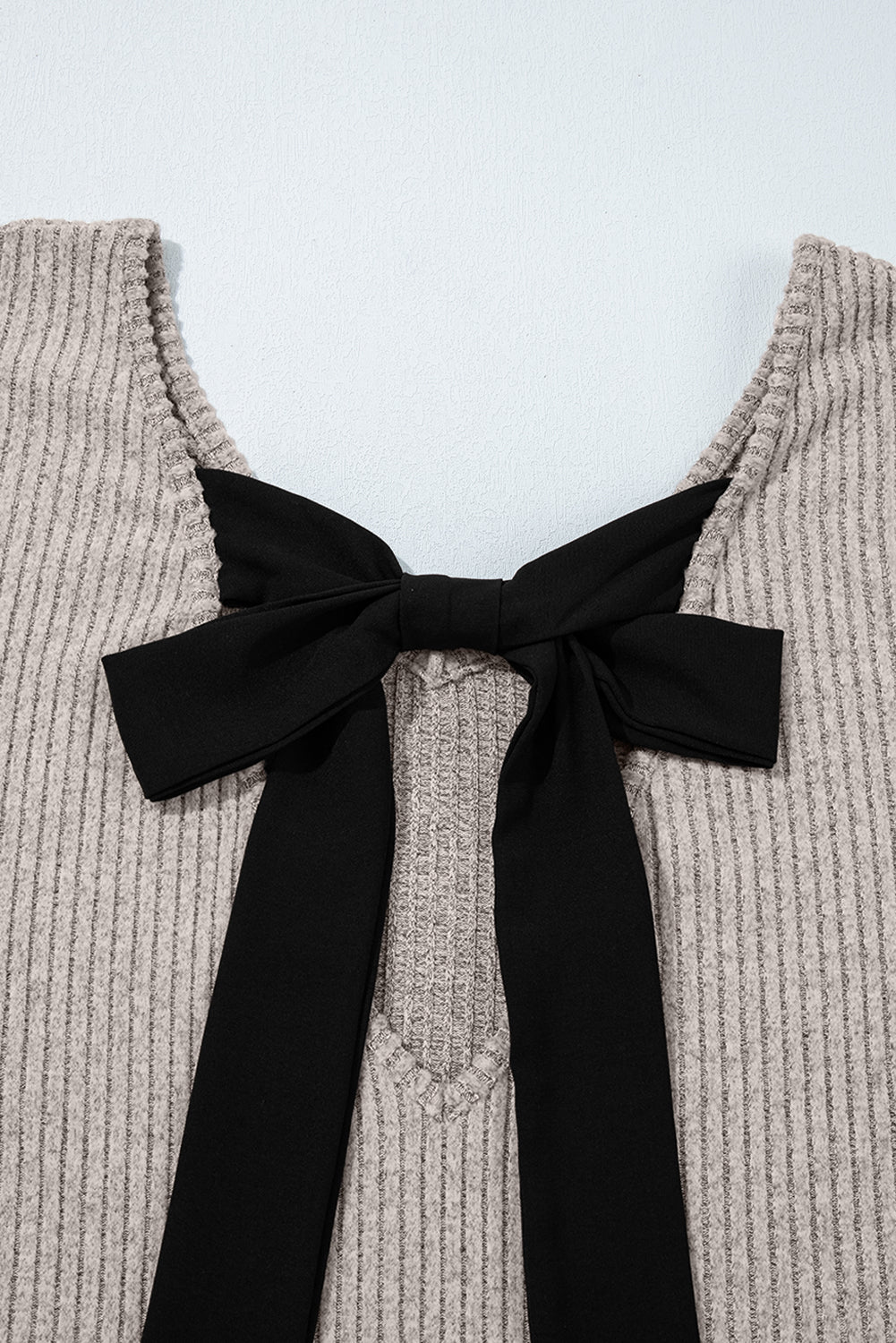 Gray Morn Ribbed Short Sleeve V Neck Colorblock Bow Back Top elegantbunny