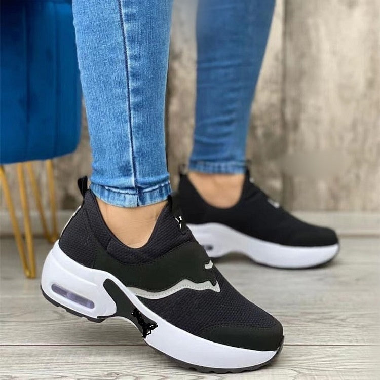 Round Toe Slip-On Athletic Shoes 2