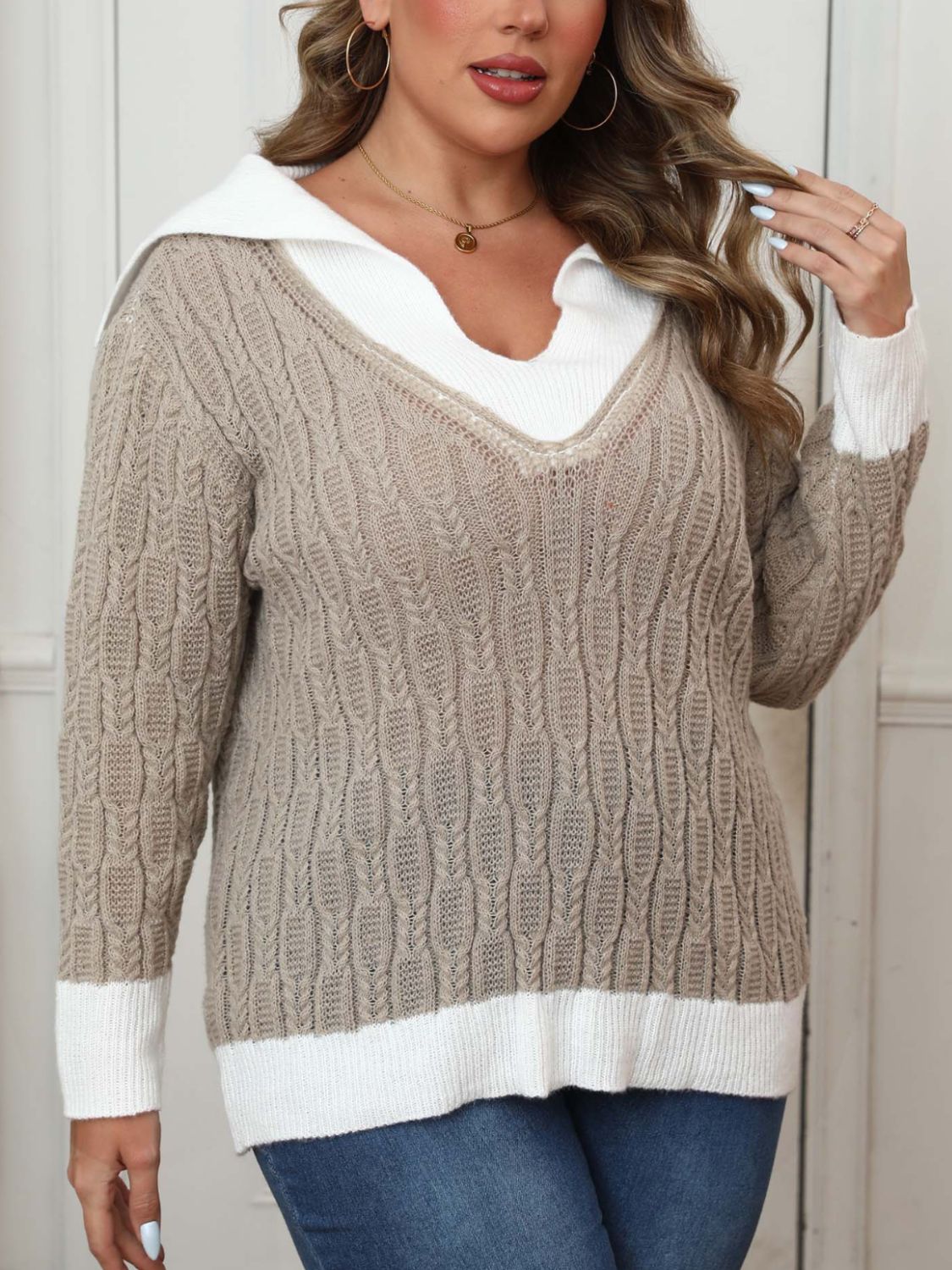 Plus Size Contrast Trim Collared Neck Sweater elegantbunny