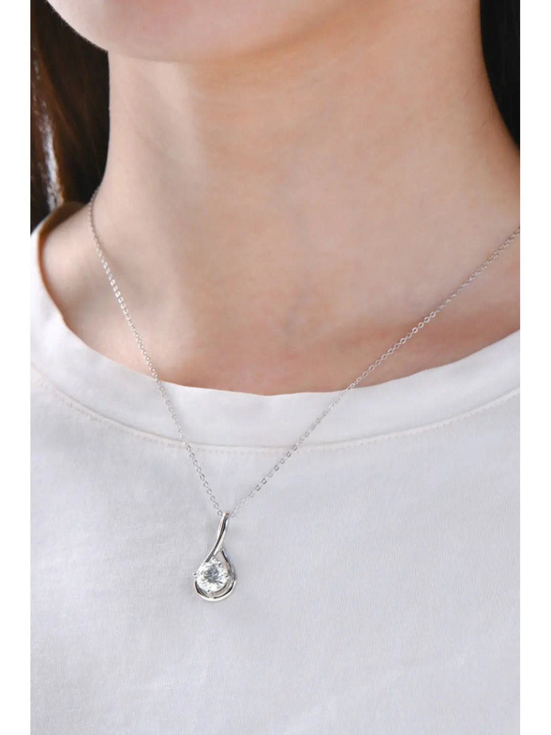 2 Carat Moissanite 925 Sterling Silver Necklace 