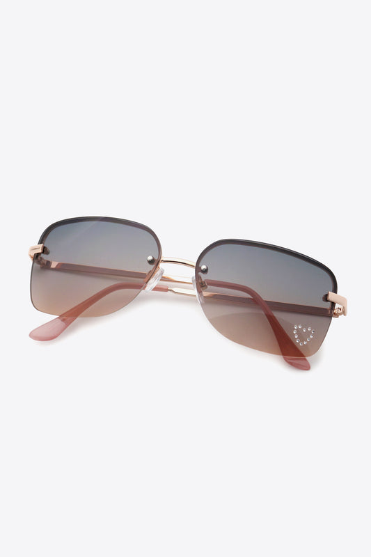 Metal Frame Rhinestone Heart Sunglasses