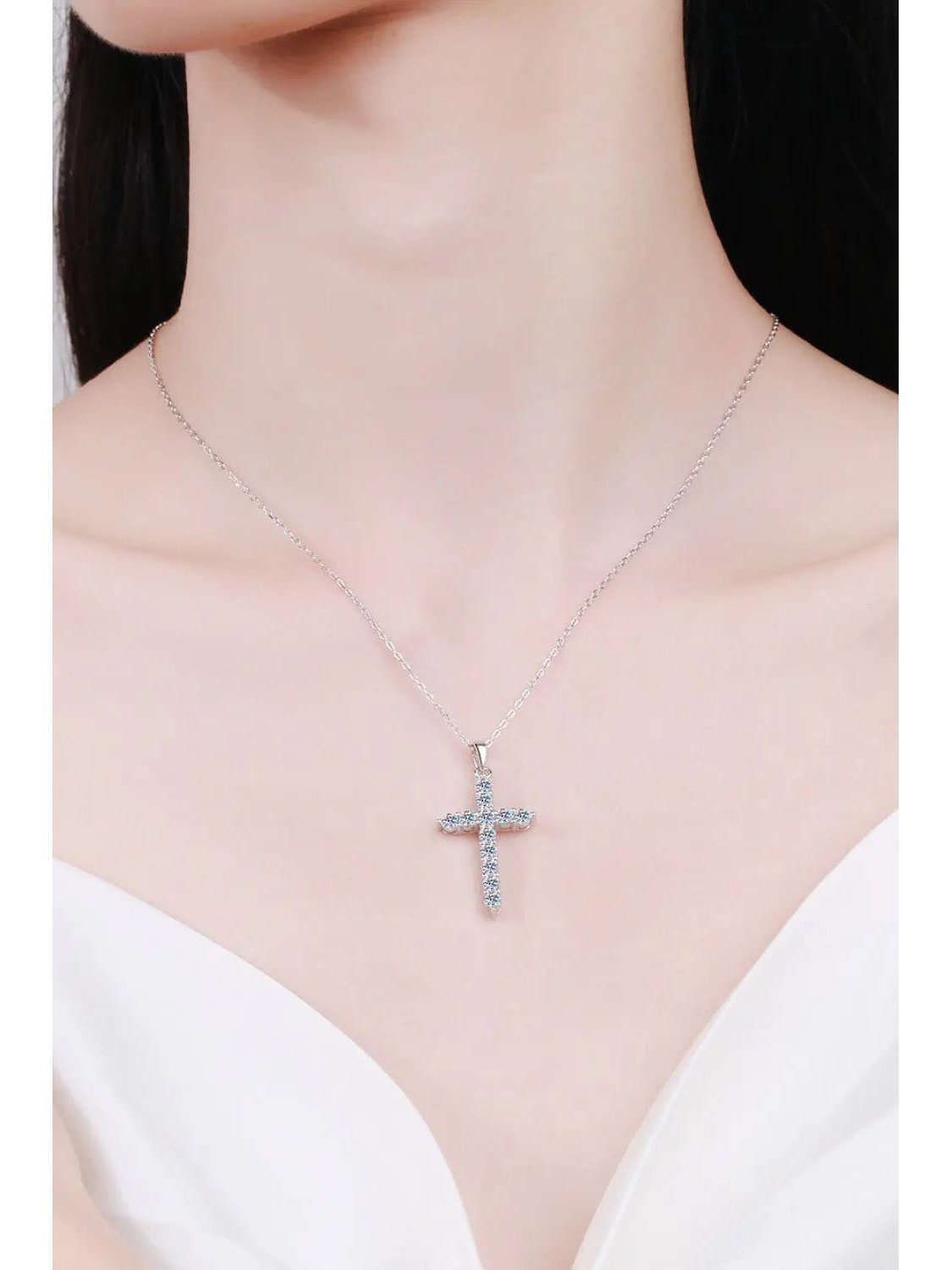 Moissanite Cross Pendant Chain Necklace Trendsi