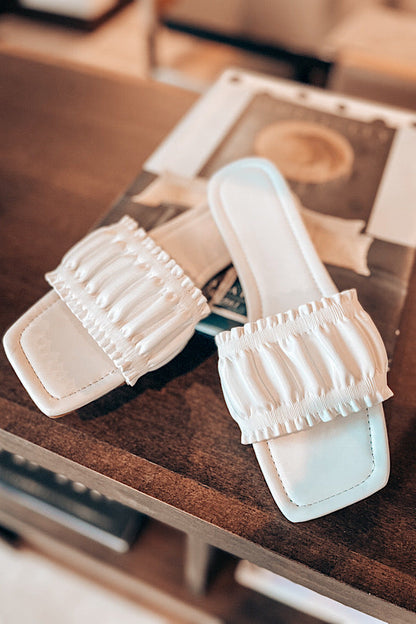 White Blooms Faux Leather Sandals elegantbunny